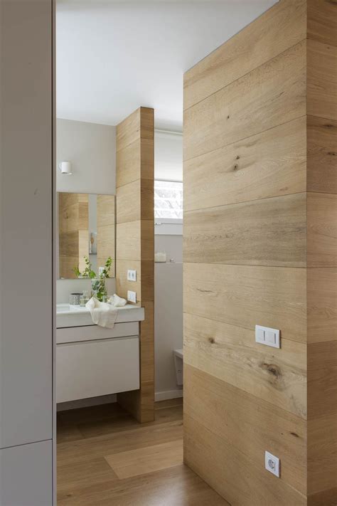 El abrazo de la madera | Diseño de interiores de baño ...