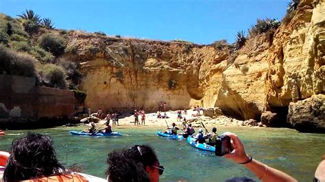 El Algarve . Playas escondidas entre acantilados y cuevas ...
