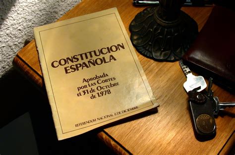 El artículo 1 de la Constitución española