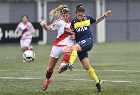 El auge silencioso del fútbol femenino en Argentina ...