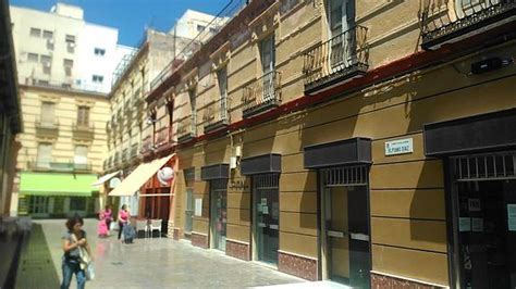 El Ayuntamiento de Almería subvenciona medio centenar de ...