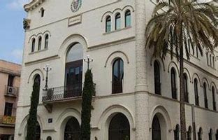 El Ayuntamiento de Badalona, primera institución pública ...