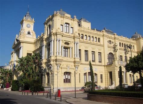 El Ayuntamiento de Málaga reduce su deuda interanual en 70 ...