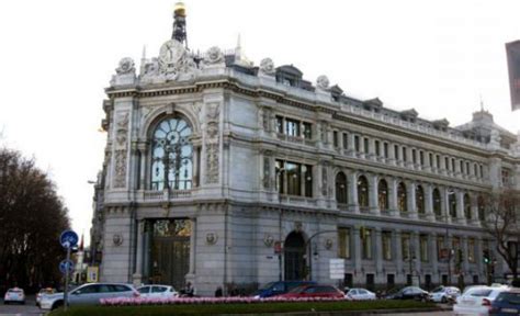 El Banco de España eleva dos décimas su previsión de ...