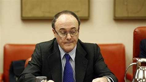 El Banco de España pide a la banca limitar los dividendos ...