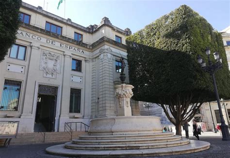 El Banco de España puede ya arreglar sus fachadas | Andalucía ...