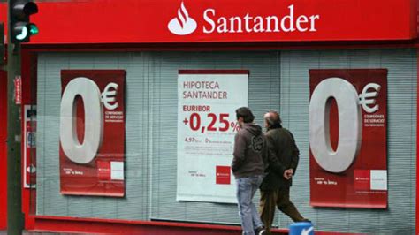 El Banco Santander cerrará 15 oficinas en Tarragona por el ERO
