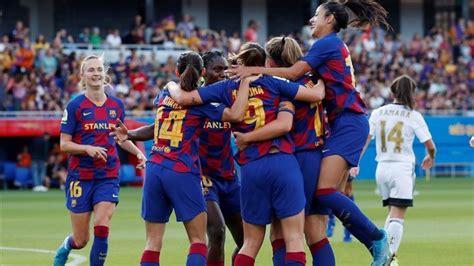 El Barça femenino se monta una fiesta para golear al Tacón