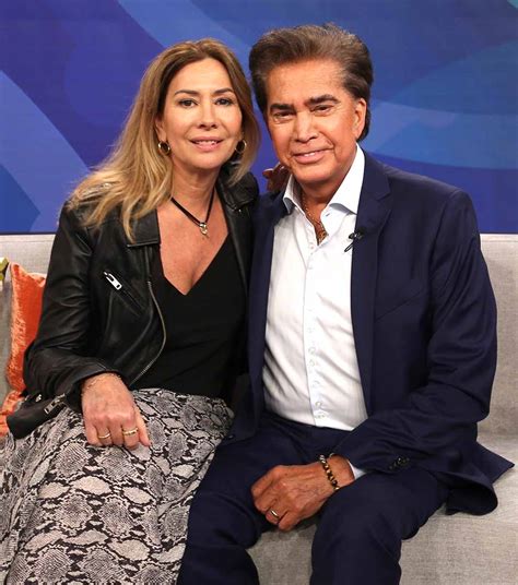 El cantante José Luis Rodríguez y su guapa esposa Carolina ...