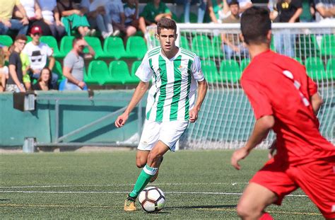 El Ceuta consigue la cesión de los jóvenes jugadores del ...