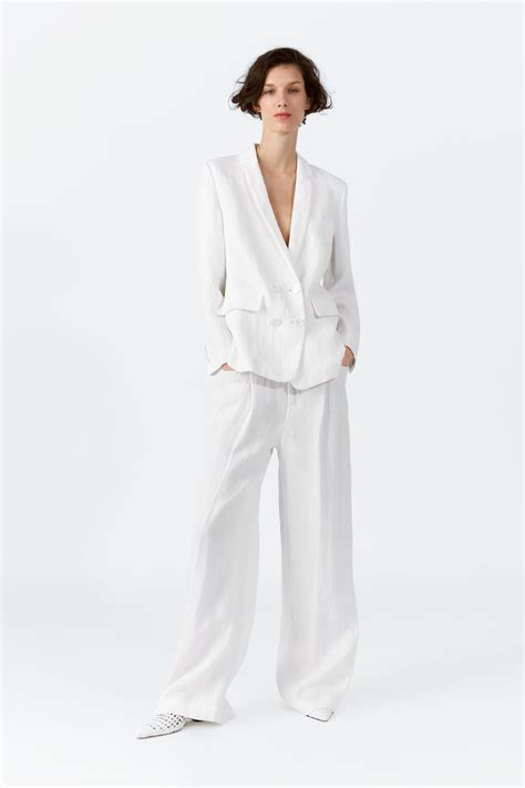 El color blanco, tendencia protagonista en la colección primavera 2019 ...
