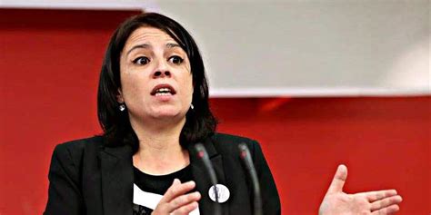 El currículum de Adriana Lastra, Nº 2 del PSOE, no está inflado, sino ...