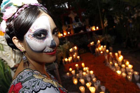 El día de los muertos en México | Dias festivos en Mexico
