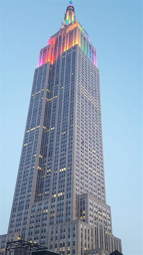 El Empire State Building es un rascacielos Art Deco de 102 ...