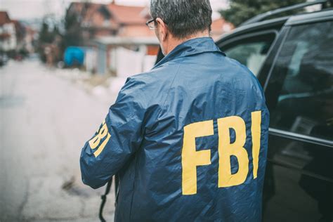 El FBI trabaja en 130 investigaciones relacionadas con ...