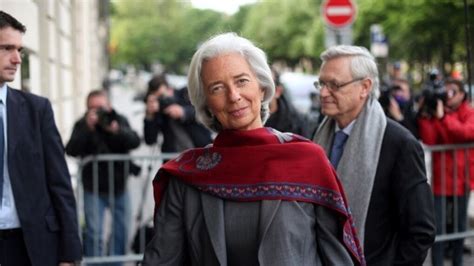 El FMI pide a Europa bajar el salario mínimo y la presión ...