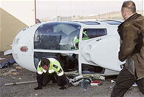 El helicóptero en el que viajaba Rajoy pudo sufrir el impacto de dos ...