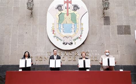 El Heraldo de Xalapa   Firman acuerdo Veracruz por la Democracia 2021