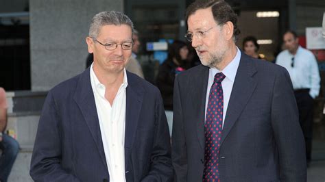 El hermano de Mariano Rajoy subleva a la mitad de los registradores con ...