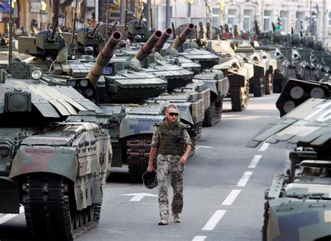 El Kremlin le recuerda a Kiev que Ucrania tiene una guerra civil y no ...