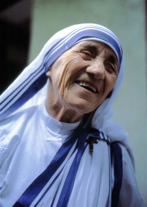 El legado de la madre Teresa de Calcuta a través de sus frases célebres