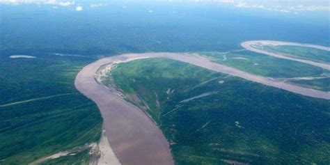 El majestuoso río Amazonas   Entorno Turístico