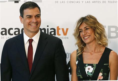 El Mundo  compara a la mujer de Sánchez con  Pretty Woman