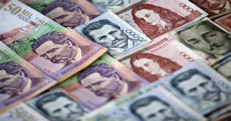 El peso colombiano es el de mayor volatilidad
