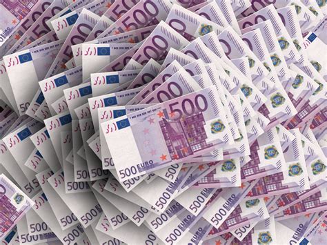 El PP concede 4,7 millones de euros “a dedo” en 2 años ...