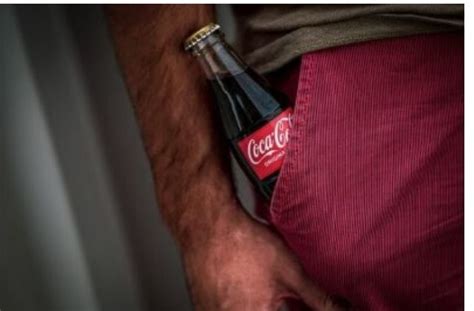 El primer anuncio de 2020 lo trae Coca Cola escaneando sus ...