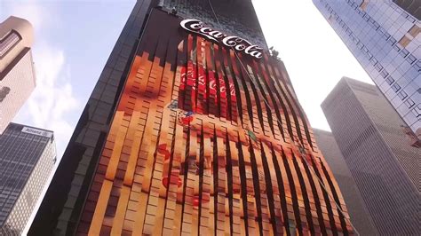 El primer anuncio en 3D es de Coca Cola   Rotulos Xprinta