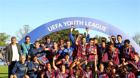 El primer campeón de la UEFA Youth League   Juvenil Division de Honor