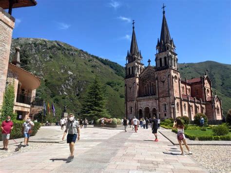 El Principado trabaja en un marco distinto para el Día de Asturias