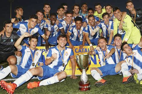 El RCD Espanyol se proclama campeón de Catalunya | Fútbol Juvenil