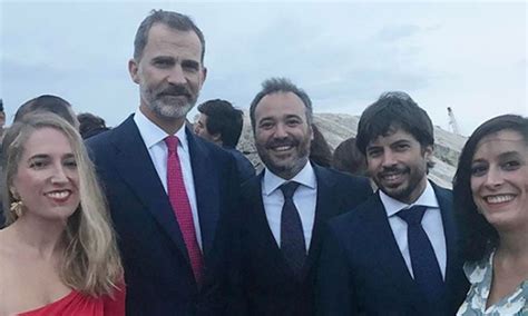 El Rey Felipe VI, sin Doña Letizia, asiste en Palma a la ...