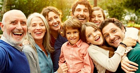 El secreto para vivir más es tener una familia unida | El HuffPost ...