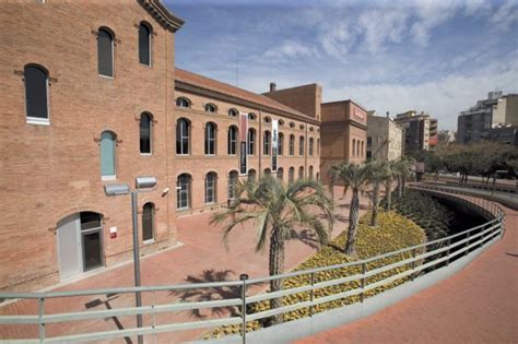 El servicio eBiblio de L Hospitalet  Barcelona  crece un 234% en marzo