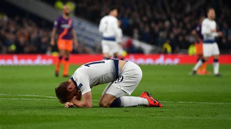El Tottenham confirma la gravedad de la lesión de Kane ...
