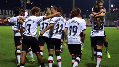El Valencia CF Femenino anuncia diez bajas y no continuarán sus ...