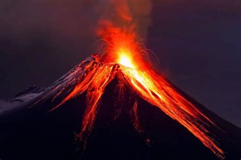 El volcán en erupción   El Portal Espiritual: Todas las ...