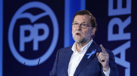 Elecciones Generales 2016: Rajoy, en traje de campaña ...