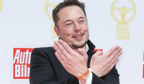 Elon Musk starts brain implant chip company | afr.com