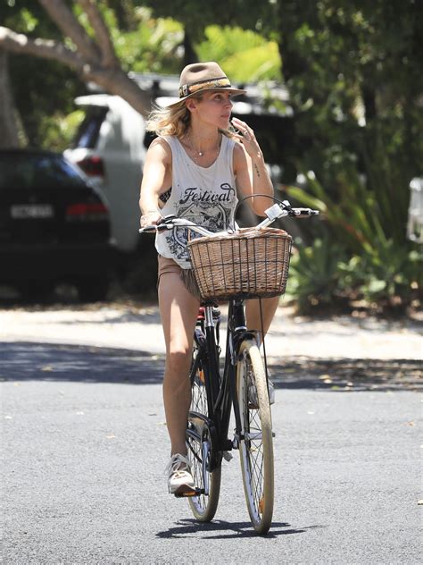 Elsa Pataky   Riding Her Bicycle in Byron Bay 01/08/2019