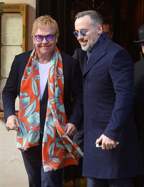 Elton John, demandado por acoso sexual y agresión | Estilo | EL PAÍS