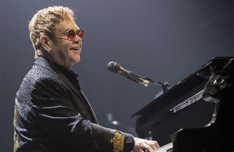 Elton John se recupera de una infección potencialmente mortal tras ...