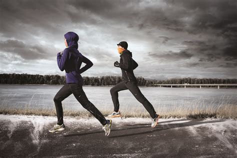 Embrace the cold: The Nike Holiday 2011 Running collection ...