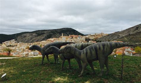 En Cuenca cada vez sabemos más sobre dinosaurios y aparecen los paleo ...
