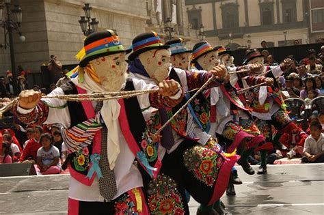 En Perú se celebró el Día Mundial del Folklore | Segundo Enfoque