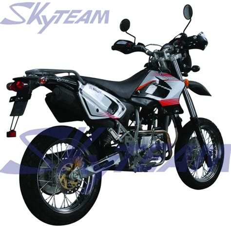 EN VENTA GRANDE: SKYTEAM 50cc 4T SM Super Moto Moto  CEE Aprobación, 17 ...