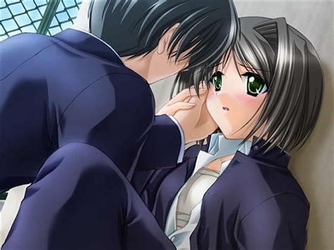 Enamorados Anime besándose   Imagui